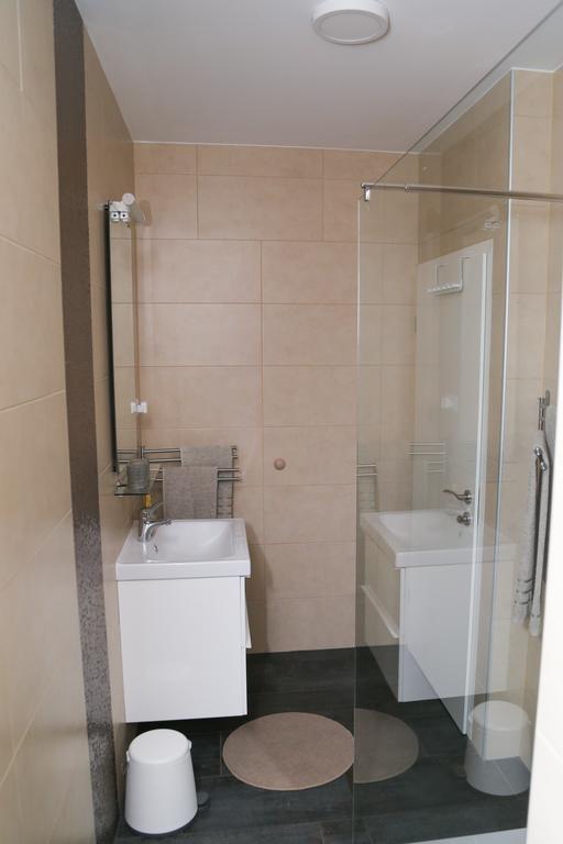 Apartments Bogdan Свети Мартин на Мури Екстериор снимка