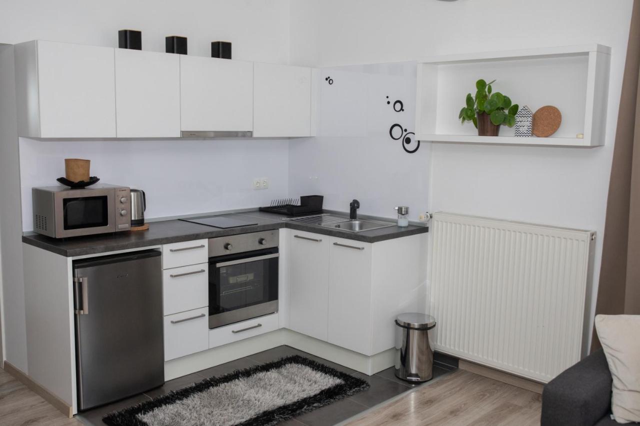 Apartments Bogdan Свети Мартин на Мури Екстериор снимка